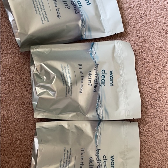 Hers Tidal Wave Cleanser and Deep Sea Moisturizer - Picture 2 of 4